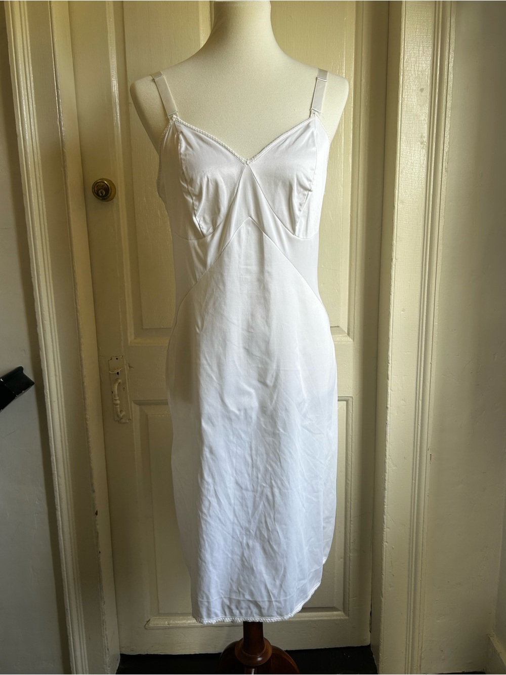 Vintage 1960s 1970s Komar White Nylon Full Slip Dress Lingerie Size 38